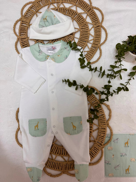 Conjunto Babygrow de Algodão e Gorro – Mighty Love | Coleção Quénia